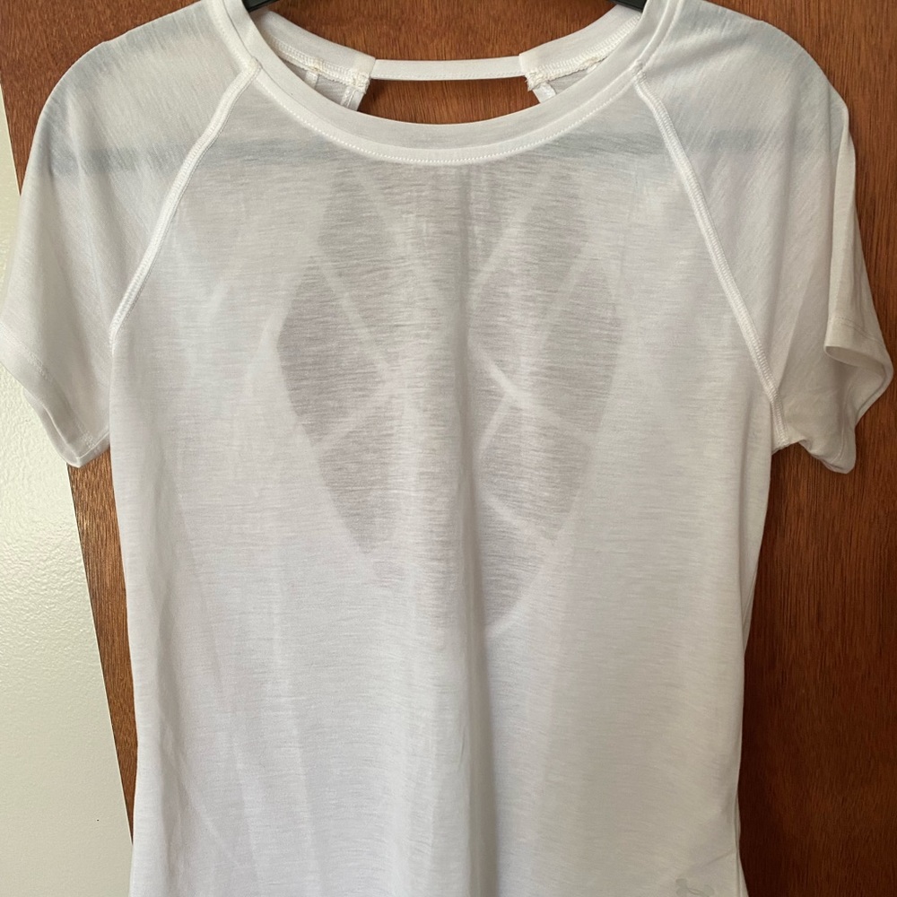 Under armor shirt